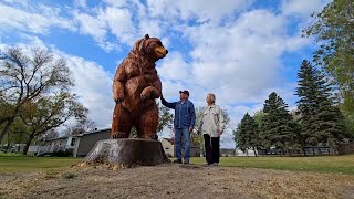 Transforming a tree stump into a Grizzly Bear in lakes country