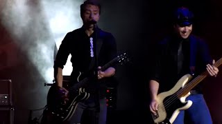 Simple Plan – You Suck At Love (Live in Mexico-City) (Pro-Shot HD)