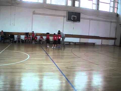 A.C.S.VIITORUL BUCURESTI LA C.MUN. BUCURESTI: CSS 5 vs ACS VIITORUL SFERT 4