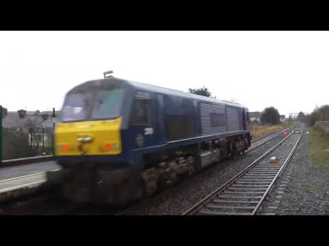Irish rail Belmond 201 Class Loco 216 passing Lurgan Light engine