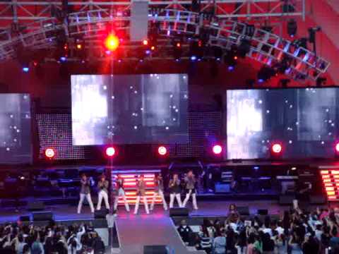 110430 U-KISS 0330 KMF HOLLYWOOD BOWL 2011