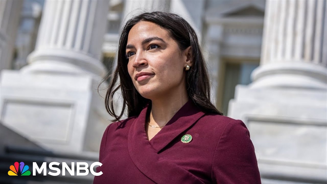 ‘It’s working’: Van Hollen, Booker, AOC see big results from standing up