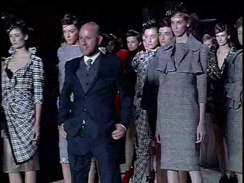 Desfile Samuel Cirnansck inverno 2010, no programa de moda Over Fashion