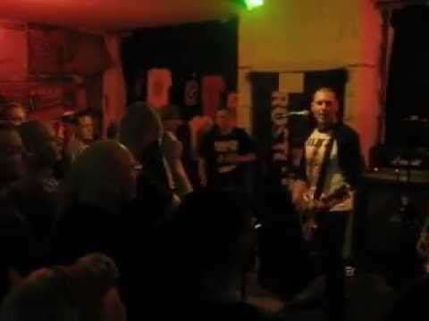 HOUNDS & HARLOTS - Divisadero Live @ the Punkeria Ruhrort (8. Mai 2013)