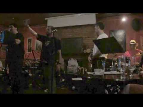 Steamboat Jazz Band - Pausa de publicidad - The Man in the Moon  Vitoria Gasteiz 19 07 2014