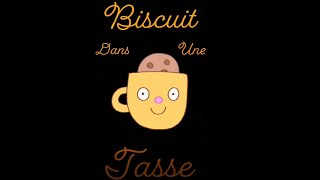 Biscuit dans une tasse