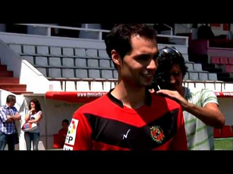 20120724 VTR FICHAJE ALEX ORTIZ 1