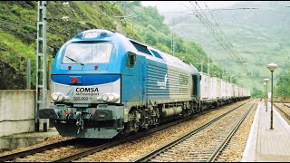 preview picture of video 'Trenes en Pajares 335 Comsa, y otros trenes, Mayo 2008'