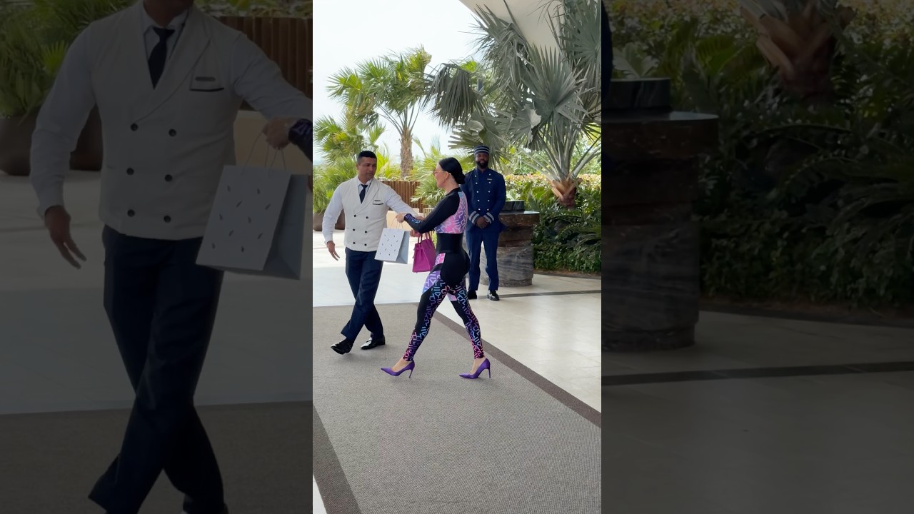 Queen spotted shopping 🛍️ #lifestyle #bts #fyp #dubai #shopping #fashion #supercars