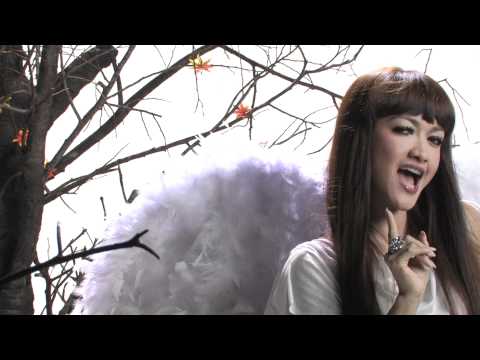 Julia perez - Please Call Me [Official Music Clip]