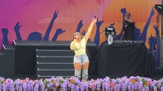 Ashanti Live Performance - Down 4U