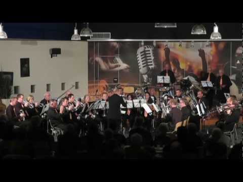 Brassband Apeldoorn plays Music hall Suite deel 3 Les Girls - Joseph Horovitz