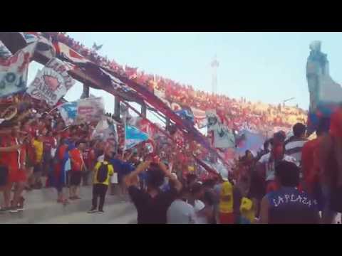 "Banderazo Azulgrana de la Mejor hinchada del País...Club Cerro Porteño de Paraguay" Barra: La Plaza y Comando • Club: Cerro Porteño