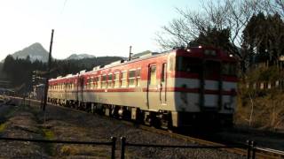 preview picture of video '【夕焼けでキラリ☆】磐越西線・キハ40+47形2両編成 Kiha40+47 series DMU Train'