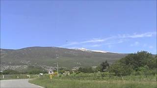 preview picture of video 'Driving to Mont Ventoux 2012'