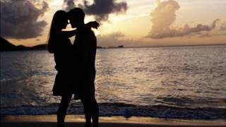 Download lagu Oonche Neeche Parbaton - udit and alka rare song mp3