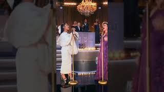 Kelly Clarkson &amp; Ariana Grande - Santa, Can&#39;t You Hear Me (from When Christmas Comes Around on NBC)
