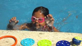 Juegos en la piscina