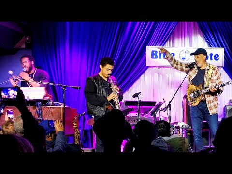 Stanley Clarke at Blue Note NYC: Cory Henry Moog Solo + Swing Down Sweet Chariot