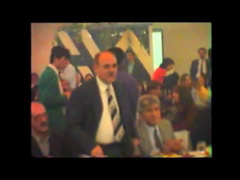 1995 Newroz Gecesi'nde kimler var: Doğu Perinçek, Aziz Nesin, Mehmet Metiner, Şerafettin Elçi...