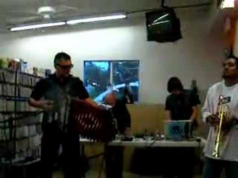 2 - Tijuana Makes Me Happy - Nortec Collective Live @ Lou's