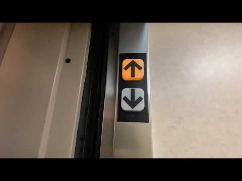 Thyssen Dover Hydraulic Elevator - Ramada DSM Airport - Des Moines, IA