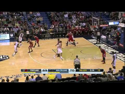 Jrue Holiday - Anthony Davis vs Portland (30.12.2013)