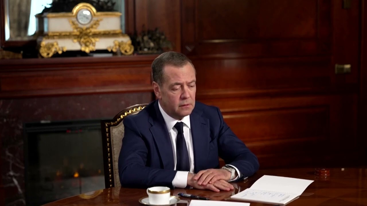 No NATO forces as part of Ukraine deal: Medvedev