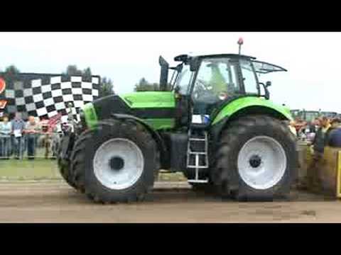 Deutz X710 tijdens TT in Montfort