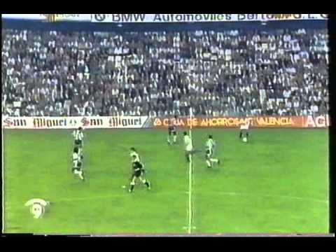 1989 November 1 Valencia Spain 3 Porto Portugal 2 UEFA Cup
