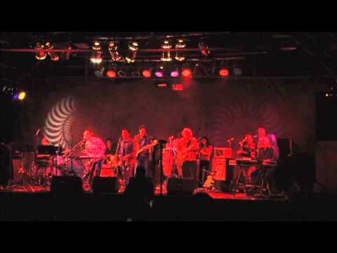 Sgt Peppers Lonely Hearts Club (Reprise) - Wall Of Sound Super Band