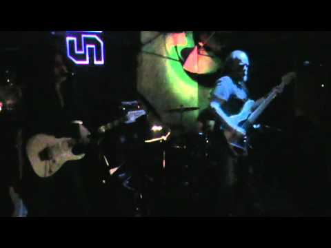 Kurtalan ekspres - Dönence  18 03 2011 Shaft Club konseri.MPG