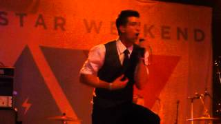 Alex Jordan Live singing Who I Am :)