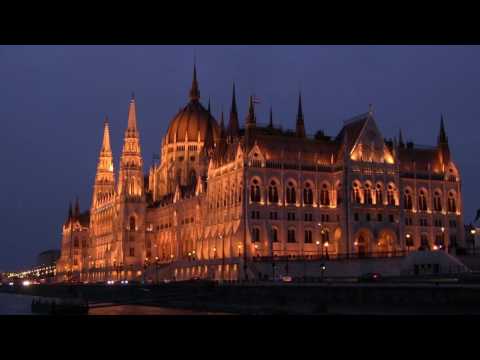 Budapest Danube river cruise day and night