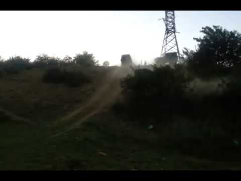 suzuki vitara OFR-001      vs uaz KPN-004 offroad  gomi