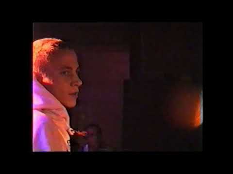 1.8.7 (позже Mal da udal) - Jump пацаны jump (2000)