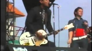 Download lagu Superman Is Dead feat. Melanie Subono - Burn For You; Falling Down (Live) mp3