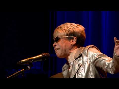 Bettye LaVette - Emotionally Yours (eTown webisode #1416)