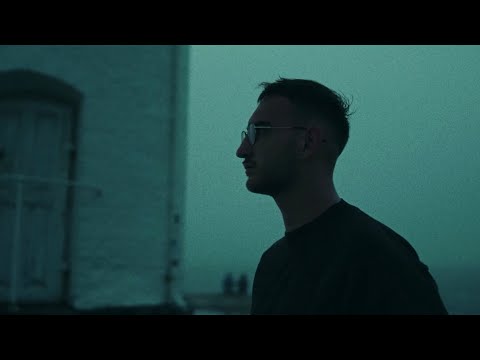 dan gibes - dźwięki pianina (official video)