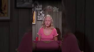 Jan Brady knows a fake when she sees one! #BradyBunch Now Streaming on Paramount+