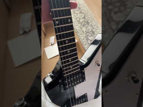New Guitar Day! Harley Benton EX-76 Unboxing