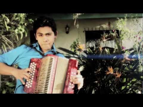 Miguel Jimenez y su Cumbia Show - Mi Canto A El Salvador