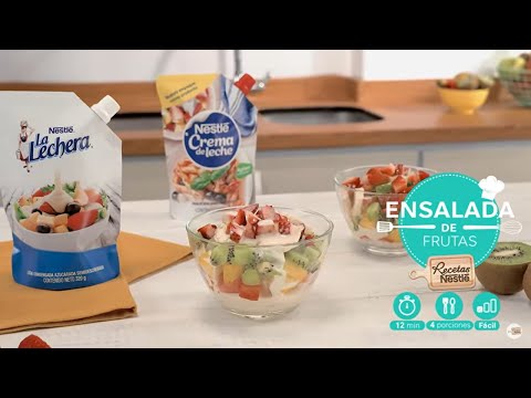 Receta de ensalada de frutas con Crema de Leche Nestlé® y La Lechera®