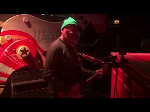 Danny Louis - Keyboard Rig with Gov't Mule