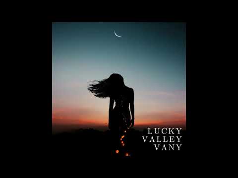 Denny Deuce feat. Sire - Lucky Valley Vany