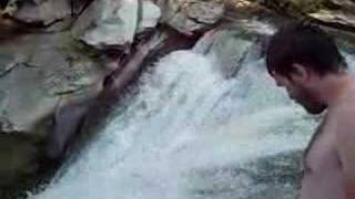 preview picture of video 'Elk River Falls, North Carolina'