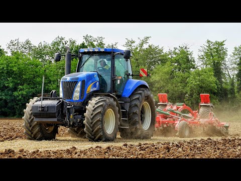 NEW HOLLAND T8040 + AgroMasz Runner 50 | MOTOR SOUND