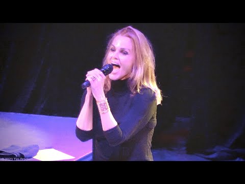Belinda Carlisle, Vacation (Go-Go's song), live in San Francisco, August 20, 2023 (4K)