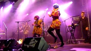 Ebony Bones - We know all about you - live at Pukkelpop 2009