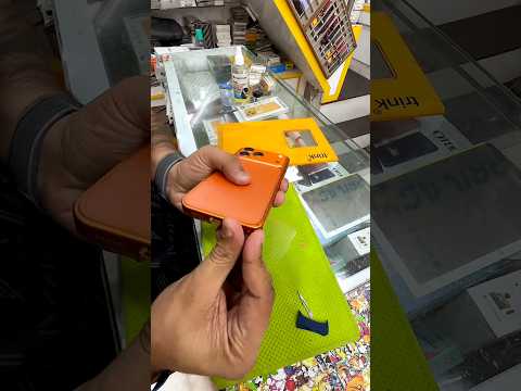 An iPhone 17 cover on an iPhone 16.#sortvideo